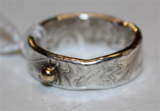 Malcolm Appleby silver oak leaf ring set 18ct gold bead, hallmarked, signed monogram